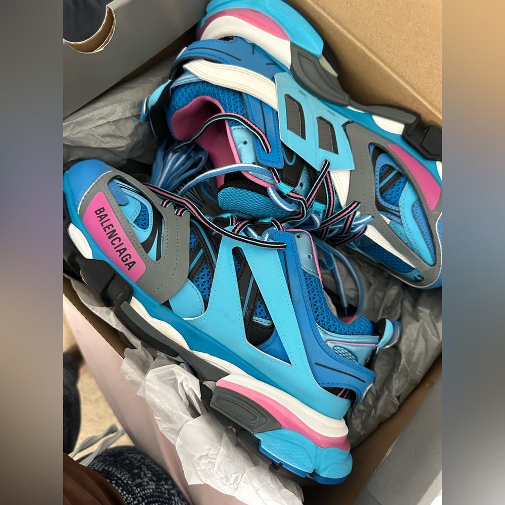 Women gently used authentic Balenciaga sneakers